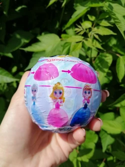 Принцессы Диснея детские игрушки в шаре куколка в юбке